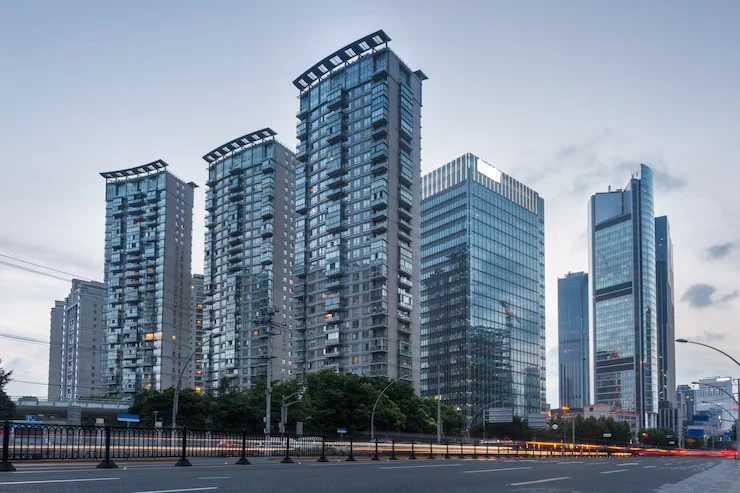 Commercial vs. Residential: Where to Invest for Better Returns?